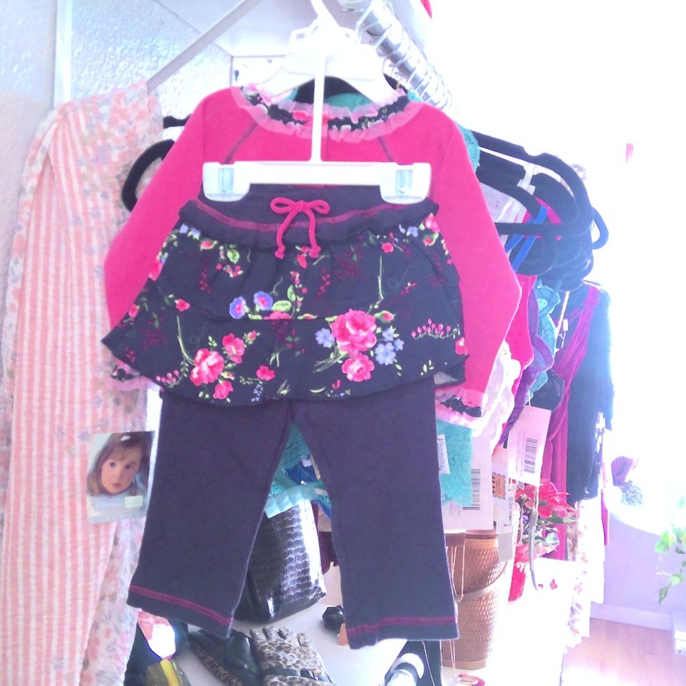 NET Vitamins baby 2 piece pink floral shirt & skort 12m